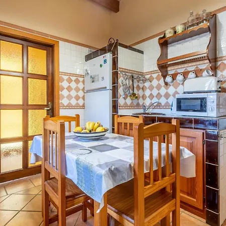 別荘 Mit Privatpool Fuer 6 Personen Ca 300 Qm In Son Macia, Mallorca Suedostkueste Von Mallorca