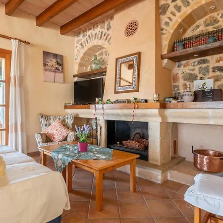 Mit Privatpool Fuer 6 Personen Ca 300 Qm In Son Macia, Mallorca Suedostkueste Von Mallorca *